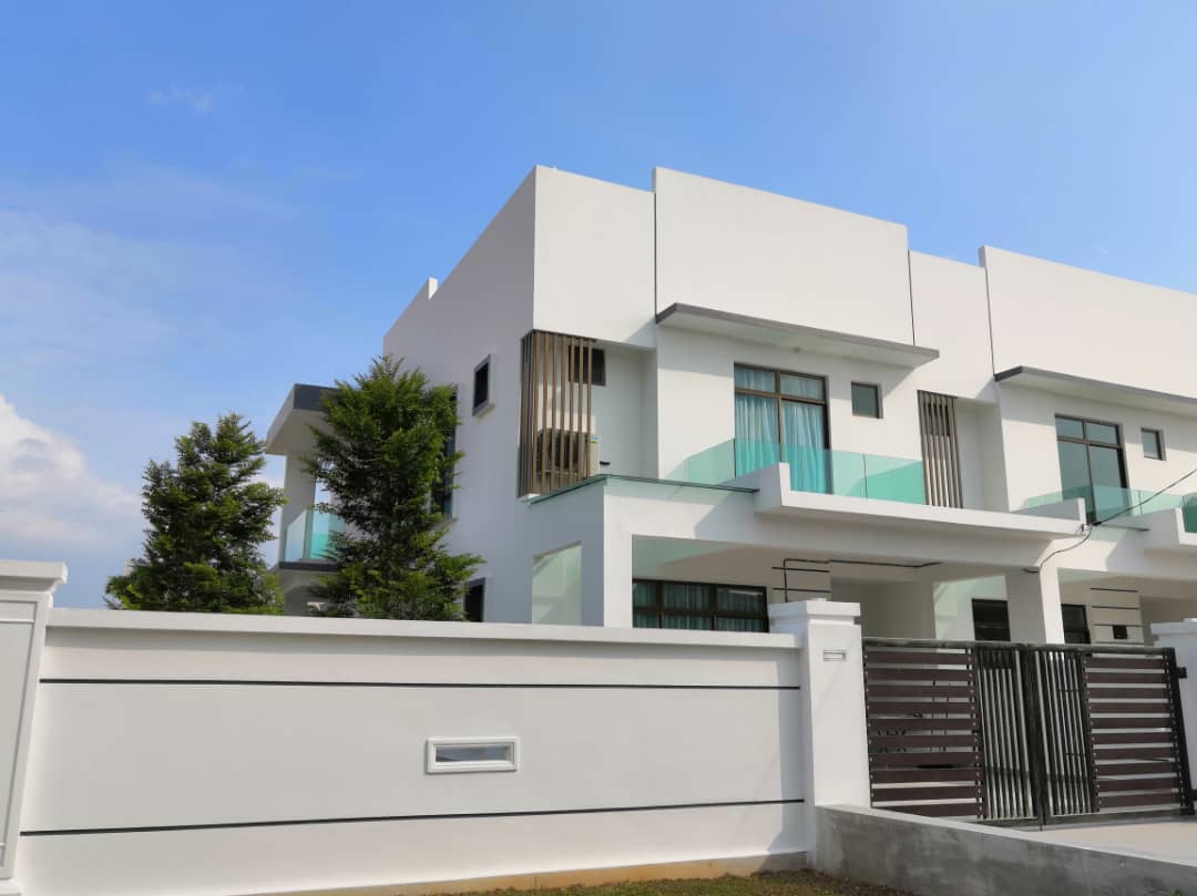 Double Storey Terrace House (Phase 7)